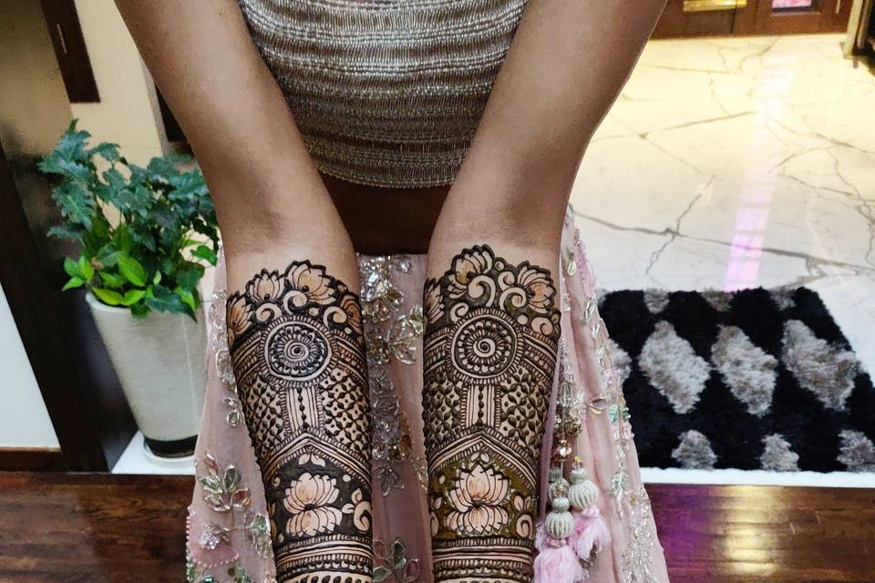 Bridal mehndi