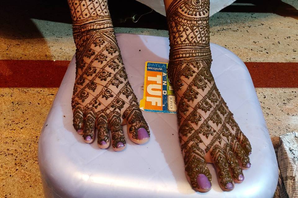 Bridal mehndi