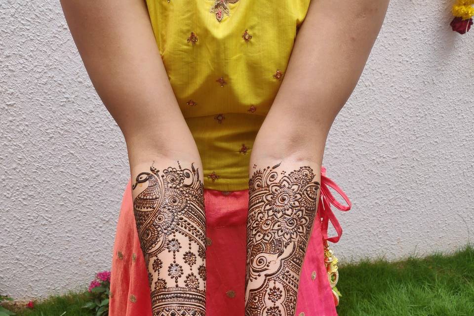 Bridal mehndi