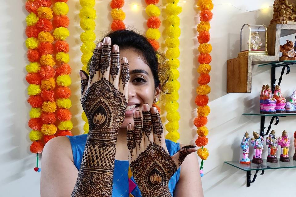 Bridal mehndi