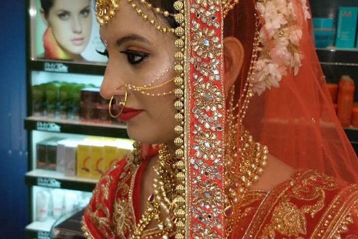 Bridal makeup