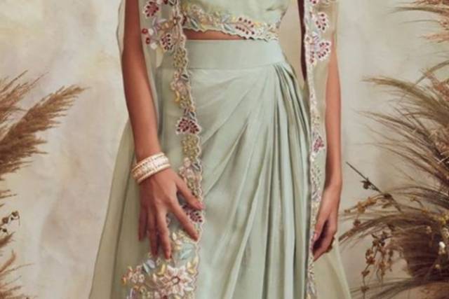 Christian Wedding Saree Designs | 3d-mon.com