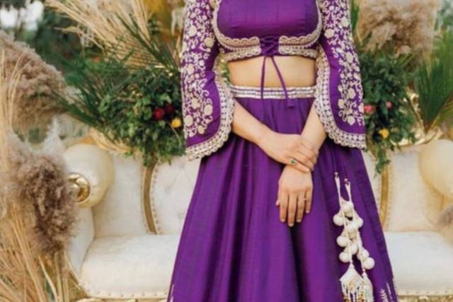 Bridal Lehenga | Stylish party dresses, Indian fashion dresses, Party wear  indian dresses
