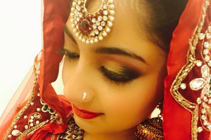 Makeup Artist - Musarrat