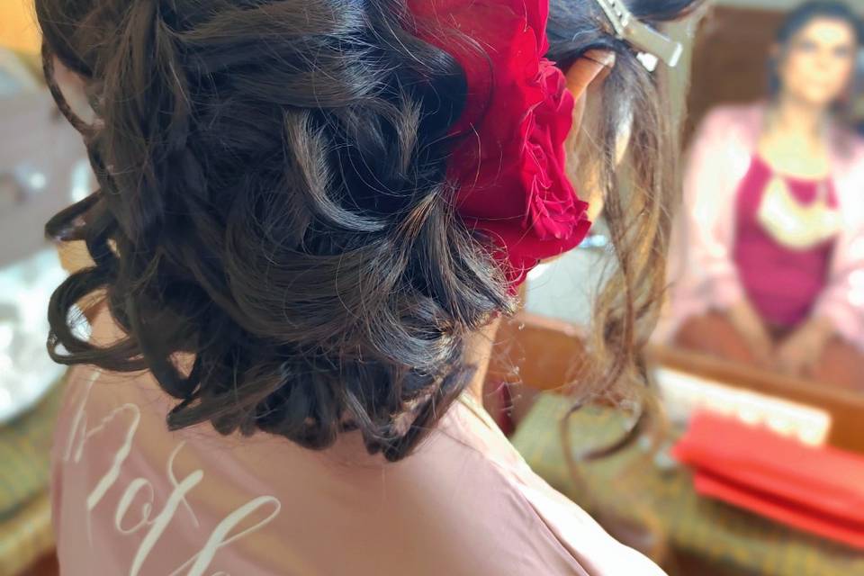 Bride's Mom Hairstyle