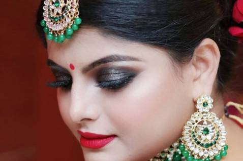 Bridal makeup