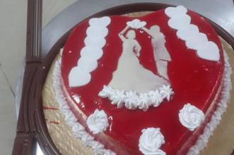 Designer cake