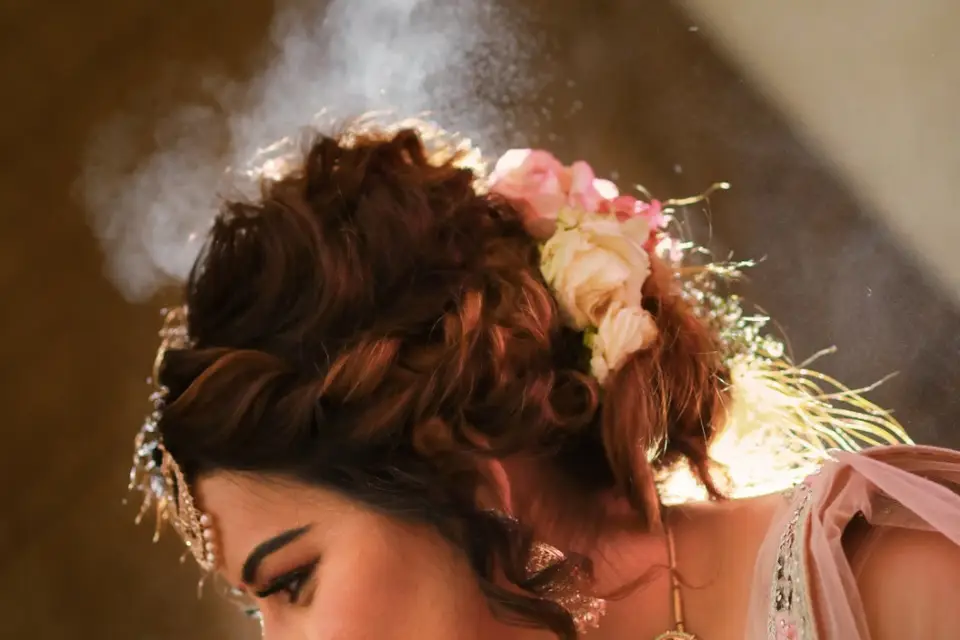 91+ Gorgeous Indian Bridal Hairstyles For Short, Medium & Long Hair