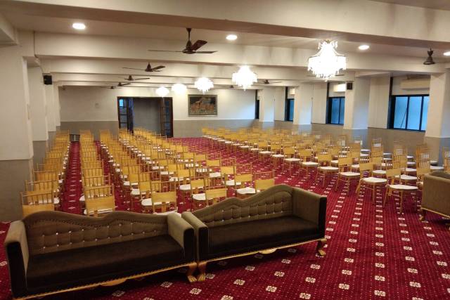 Banquet hall