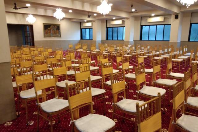 Banquet hall