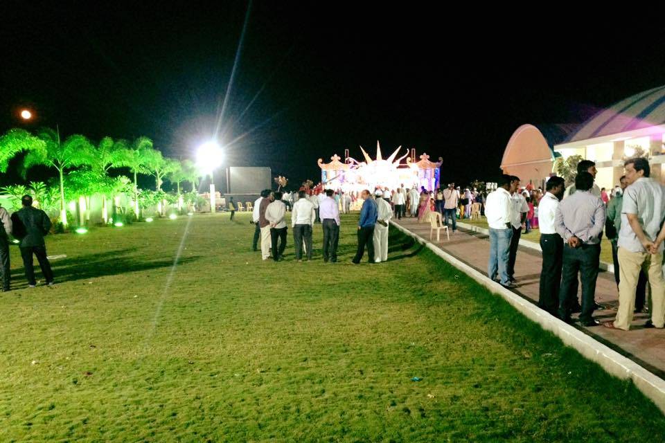 Shree Laxmi Lawns