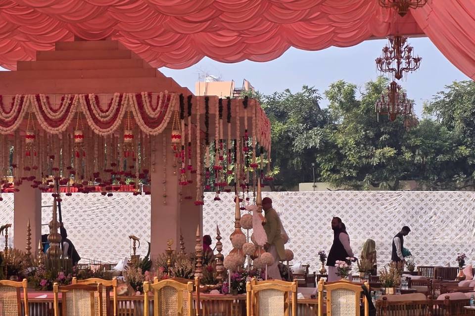 KK Royal Hotel & Convention Ce