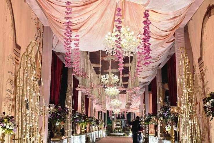 KK Royal Hotel & Convention Ce