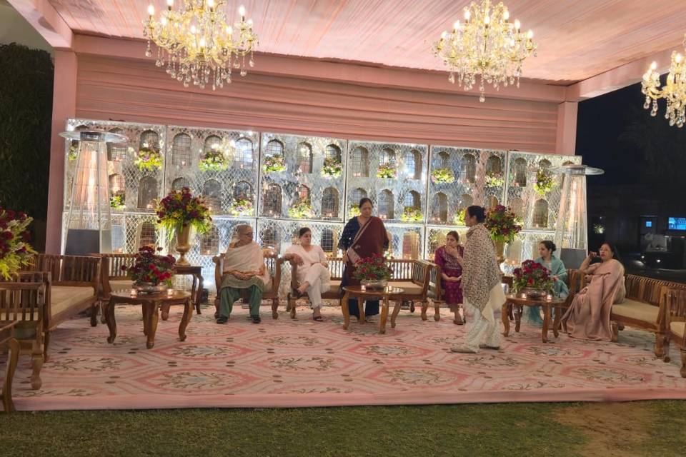 KK Royal Hotel & Convention Ce