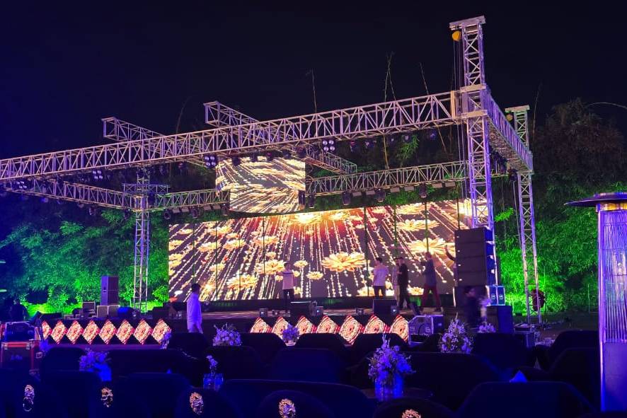 KK Royal Hotel & Convention Ce