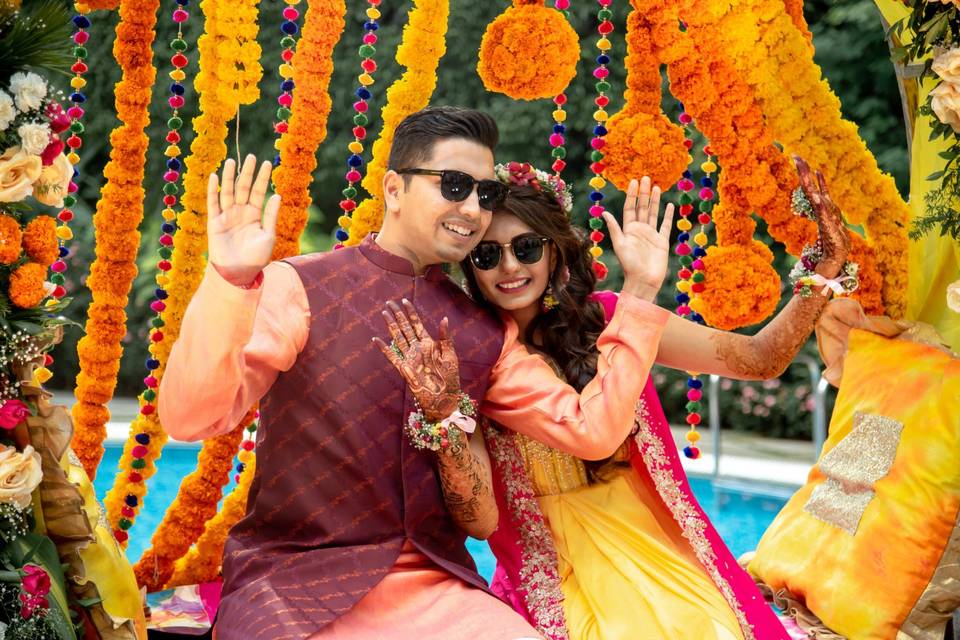 Mehendi couple