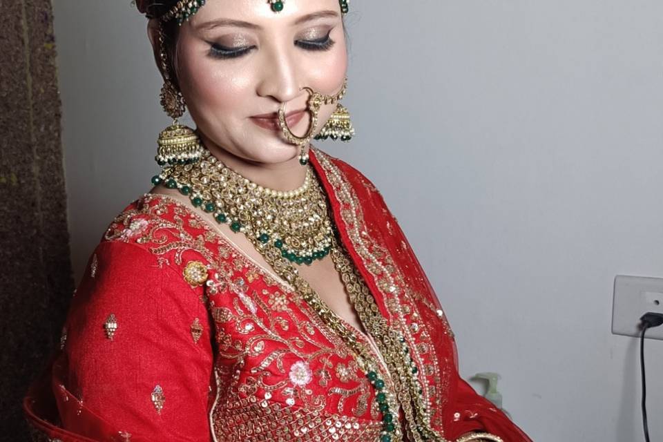 Bridal makeup