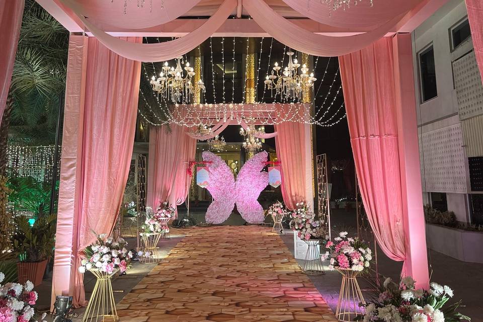 Wedding decor at Emerald lawn