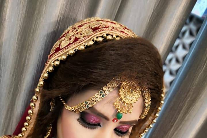 Bridal makeup