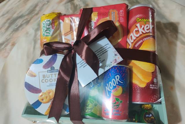 Gift hamper