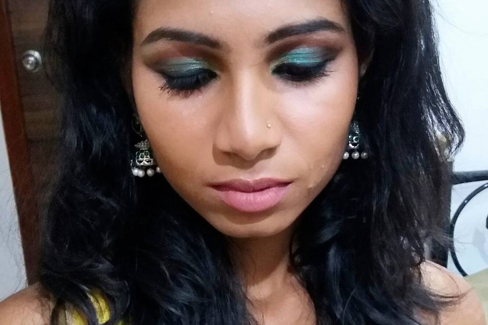 Party makeup