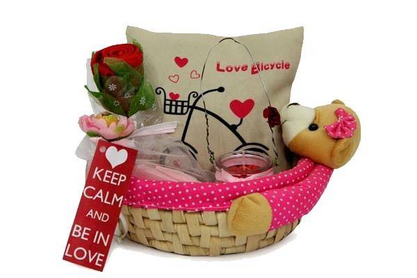 Gift hamper