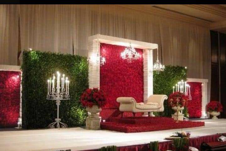 bride groom stage