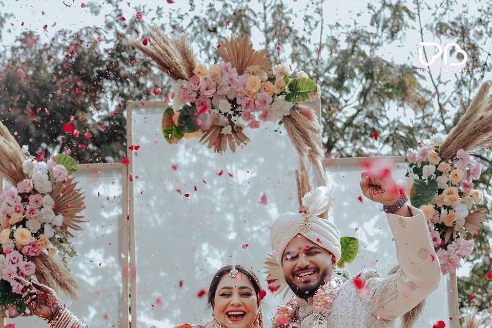 AYUSH & VISHI