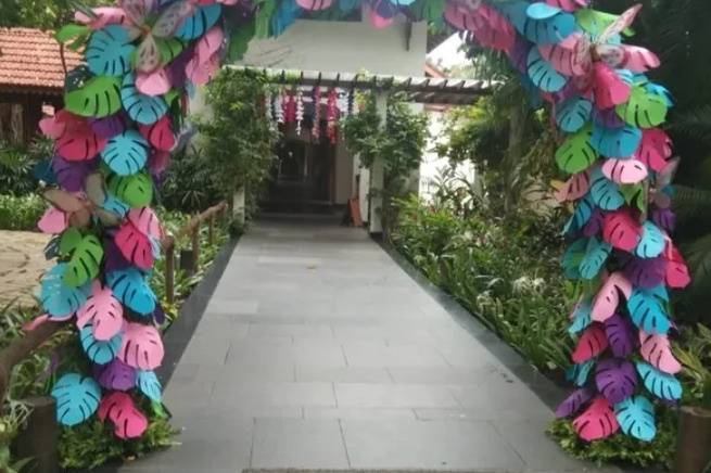 Entrance decor