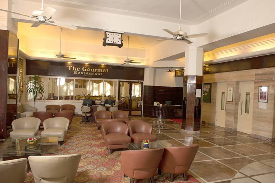 Lounge and lobby