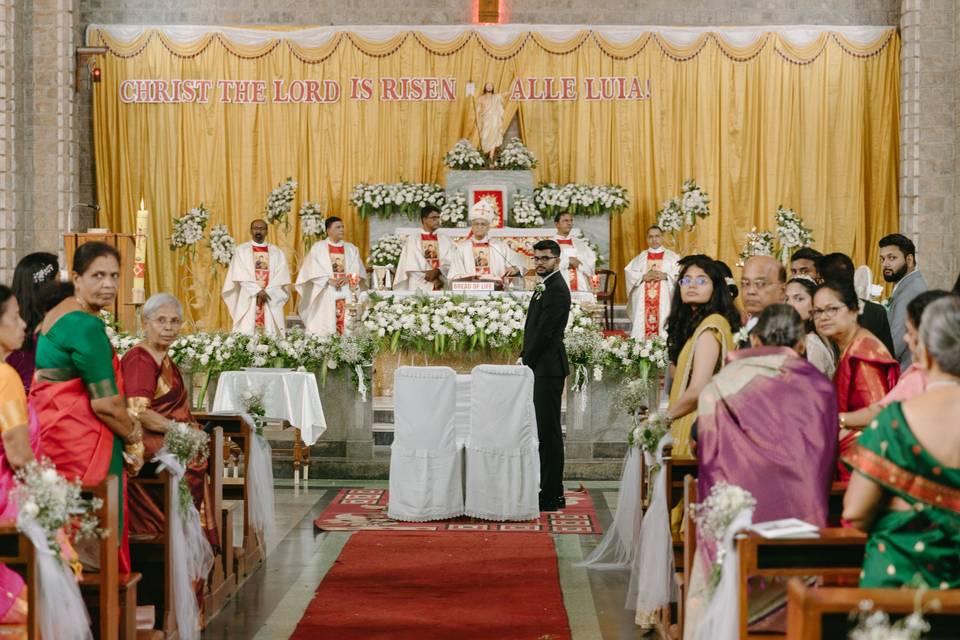 Groom looking for Bride's entr