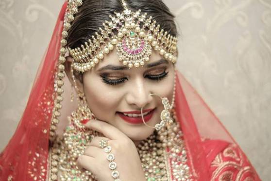 Nishita Motwani Makeup