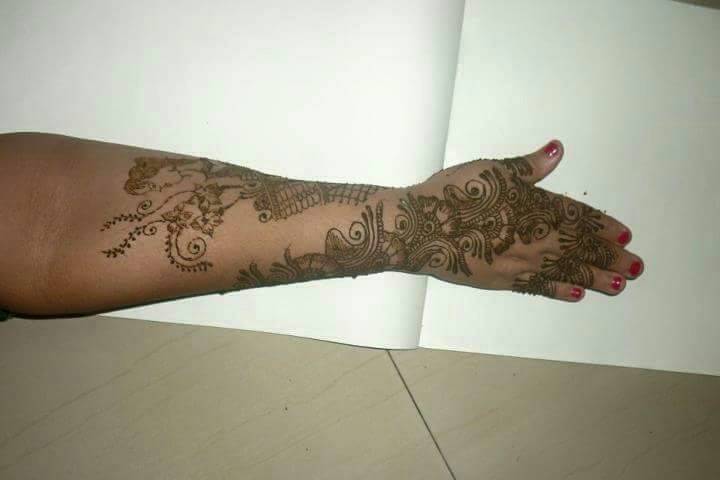 Anki's Mehendi Art