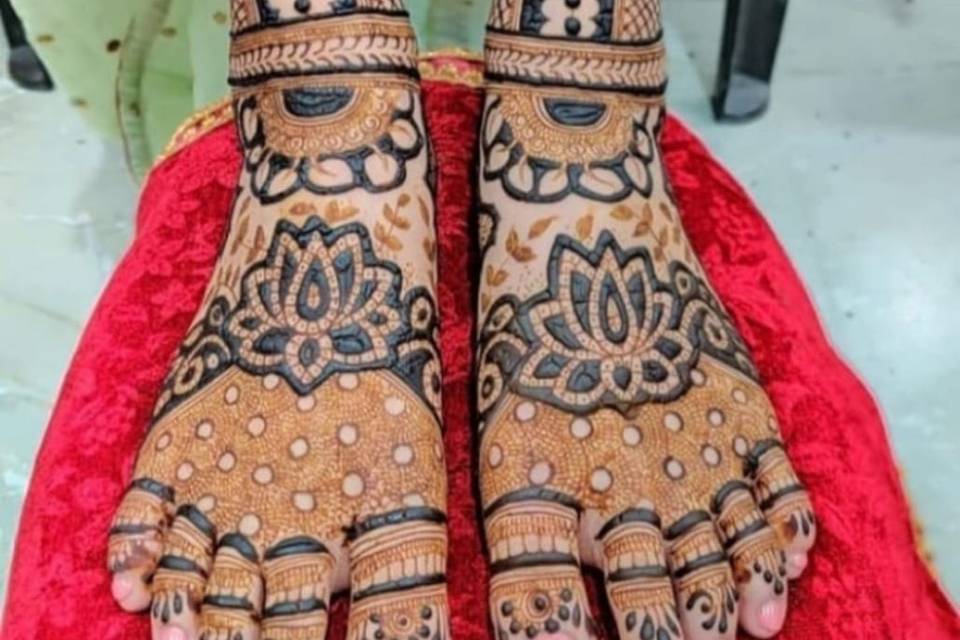 Vipan Mehandi Arts