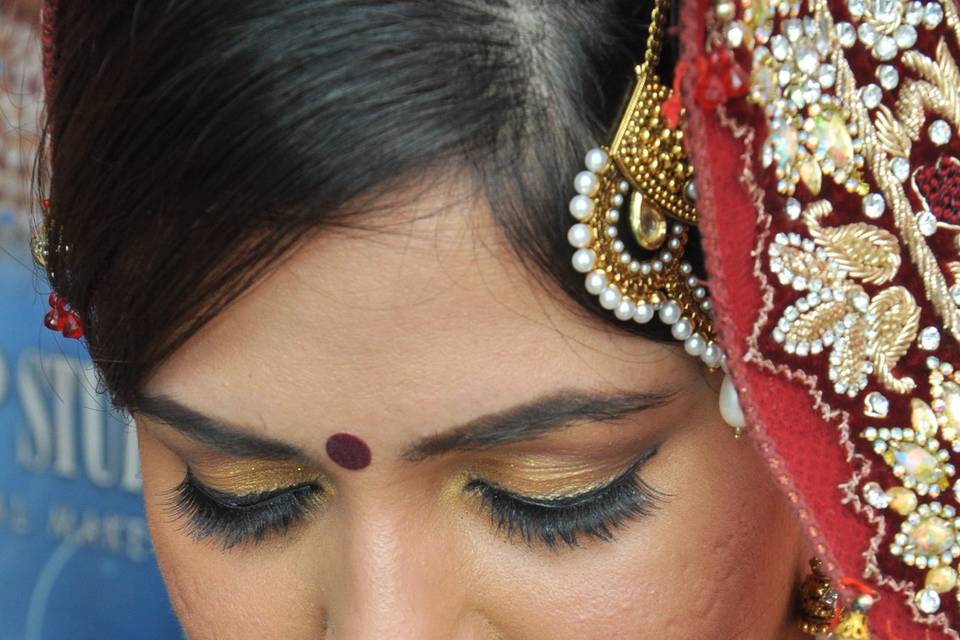 Gujrati bride