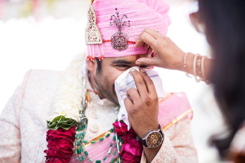 Akshay & Anukrati