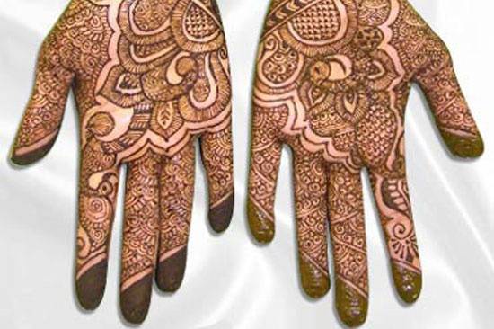 Khushi's Mehendi Art & Classes