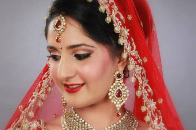 Makeup by Disha Karia