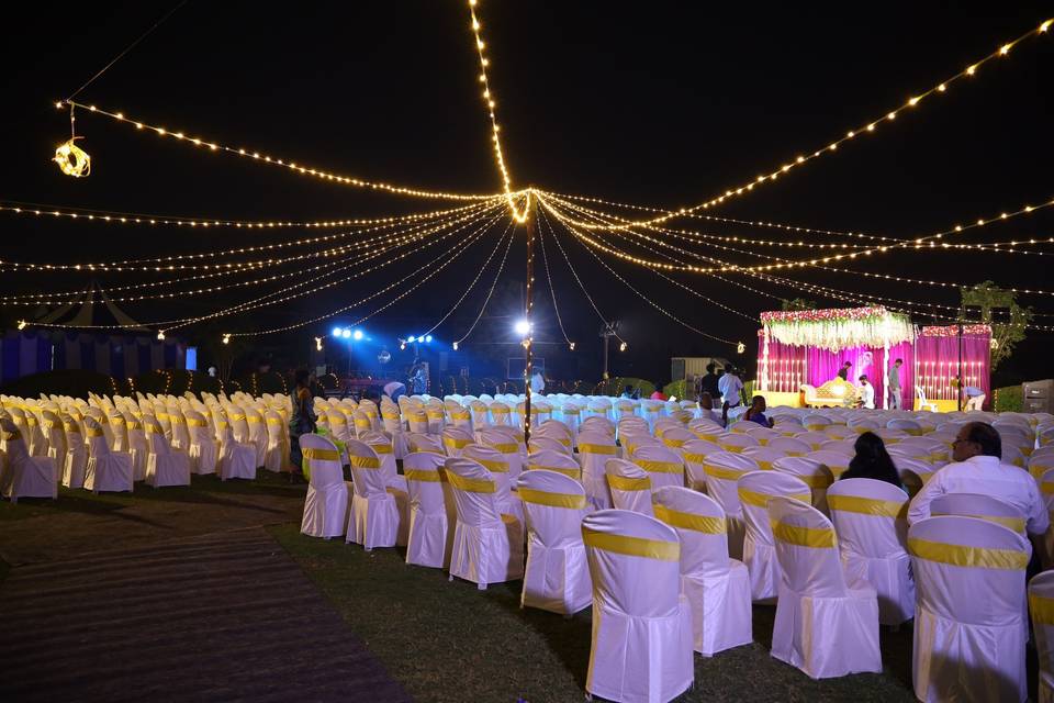 Reception at lawn