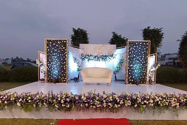 Reception stage decor