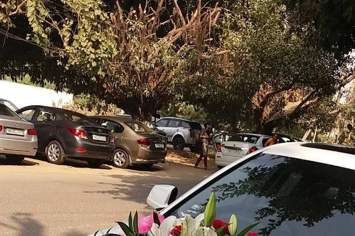 Jai Karan Flower, Gurgaon