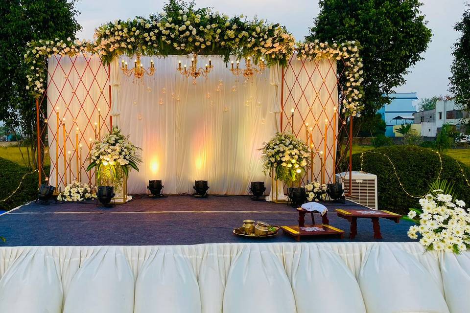 Stage decor for engagement