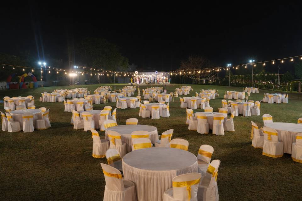 1000-2000 pax lawn