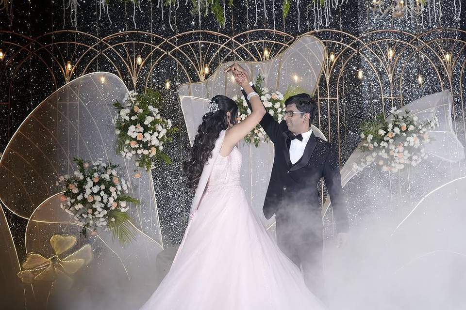 Couple Dance