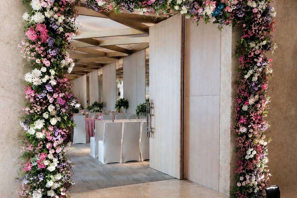Entrance Decor