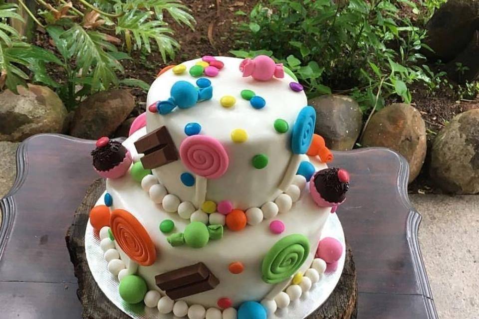 Designer cake