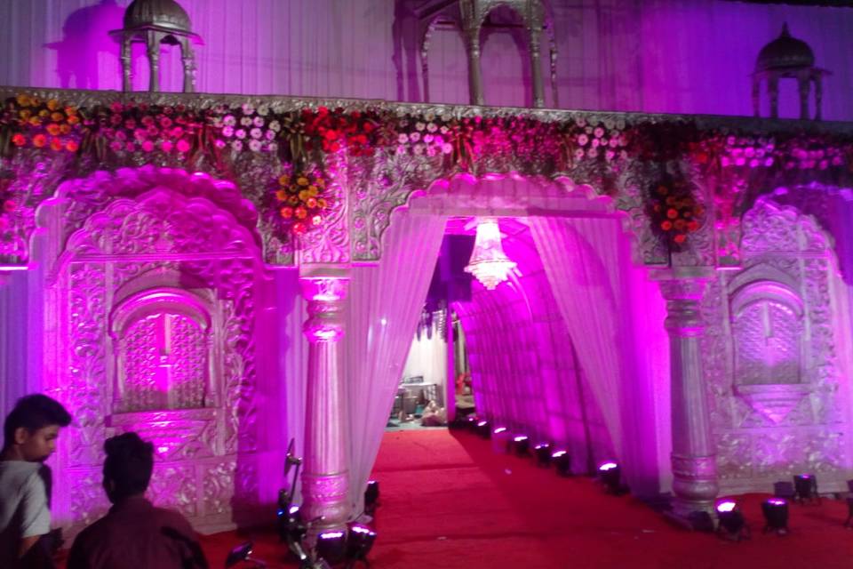 Entrance decor