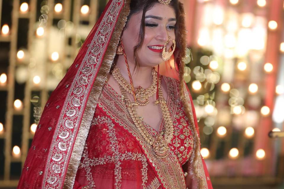 Bride Vishakha
