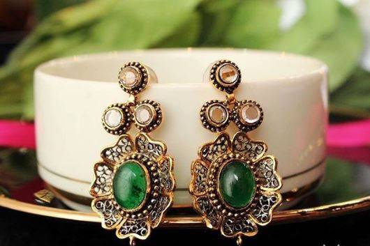 Jade Green Gem Stone at best price in Thane by Srie Connections