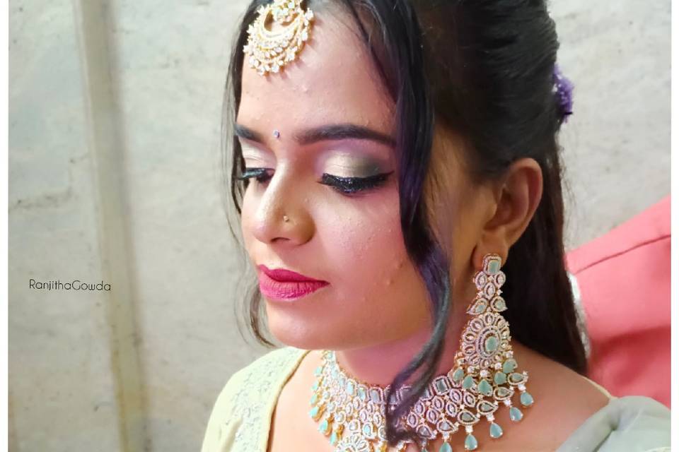 HD reception makeup